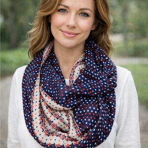 ❄️Tory Burch infinity scarf reversible